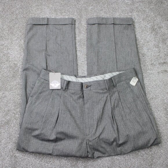 Vintage Levi's Dockers Pants NWT Mens 38x30 Gray Pleated Cuffed Chino Deadstock - Picture 1 of 16